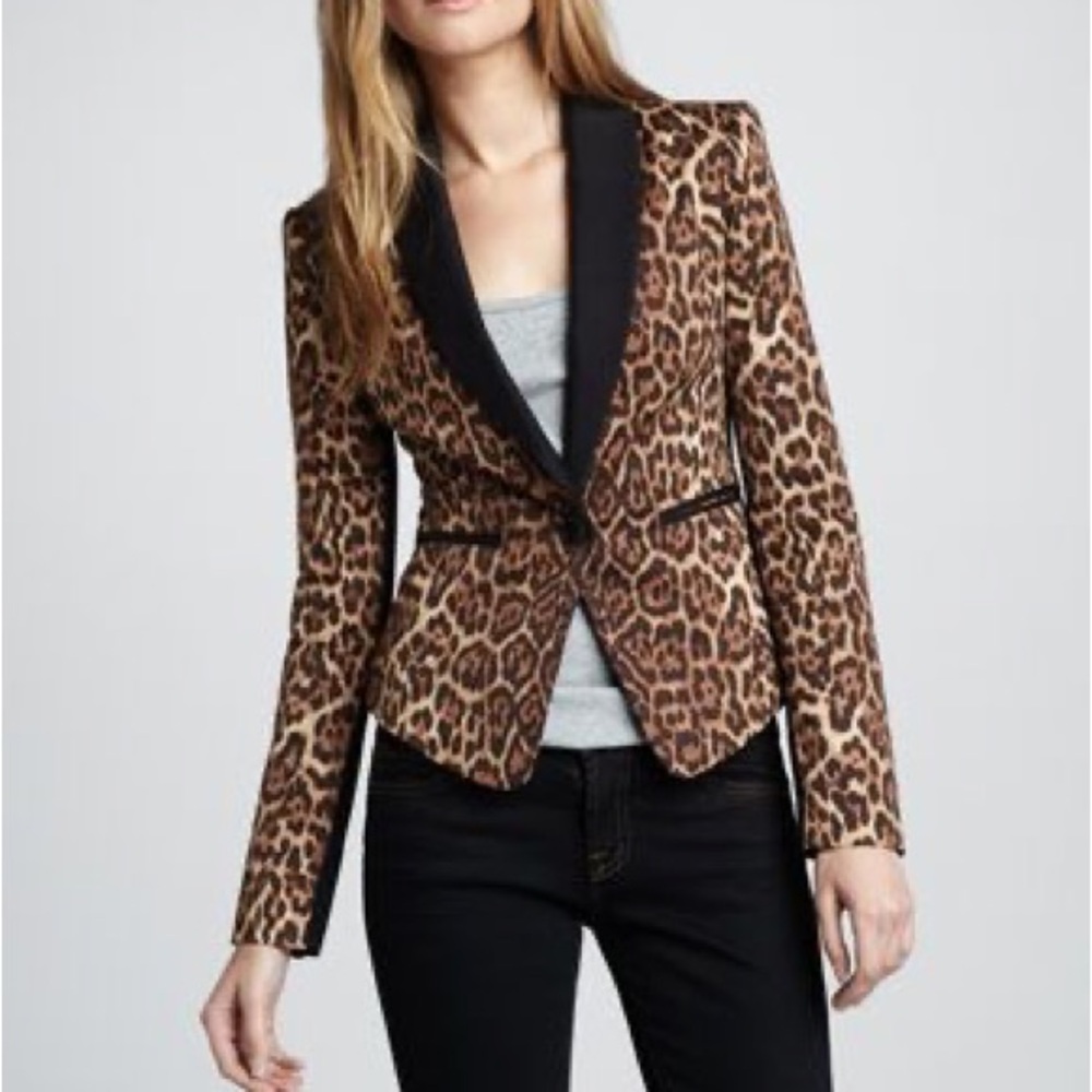 BCBGMAXAZRIA animal print blazer size XS